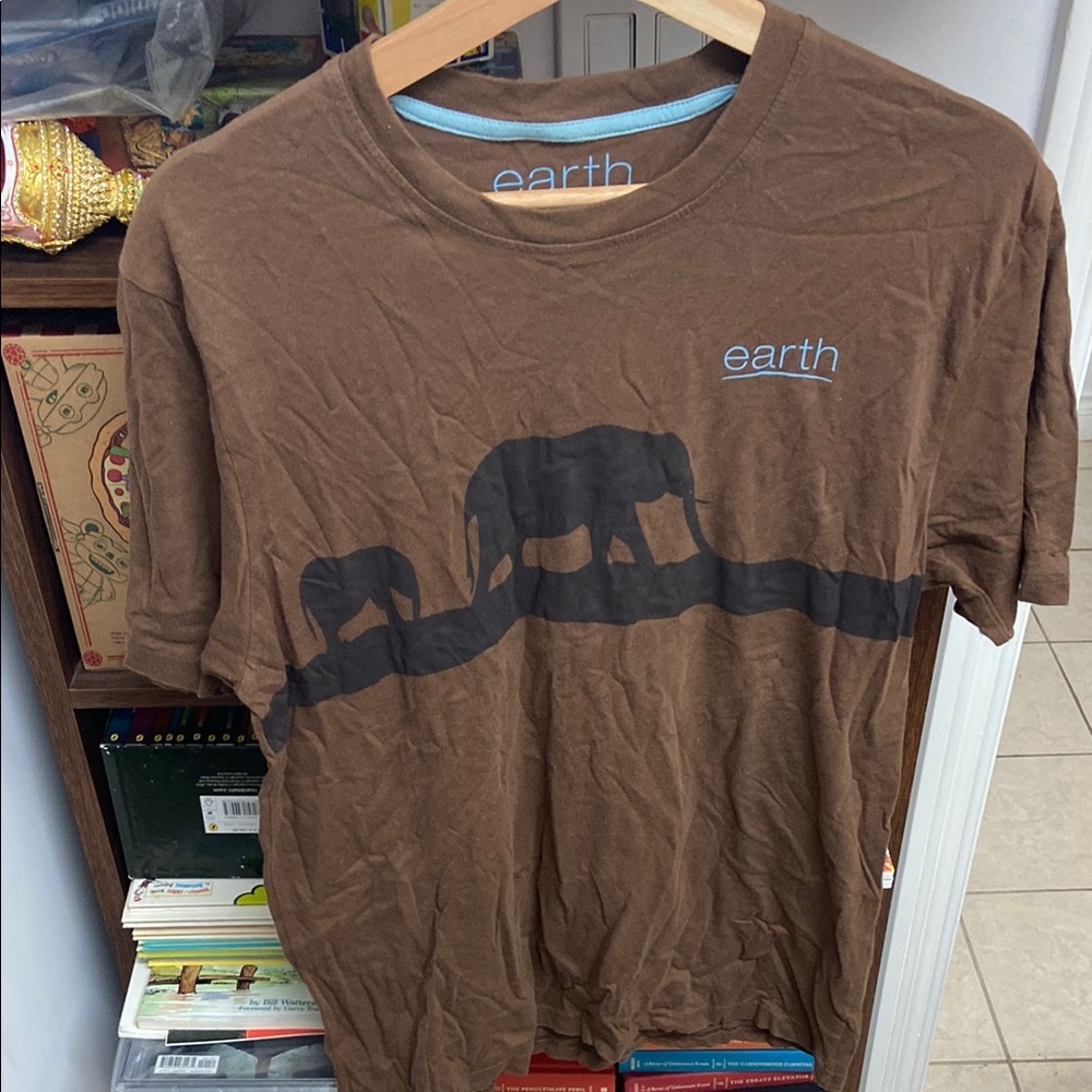 Earth Marks & Spencer Brown Short Sleeve Elephant Tee